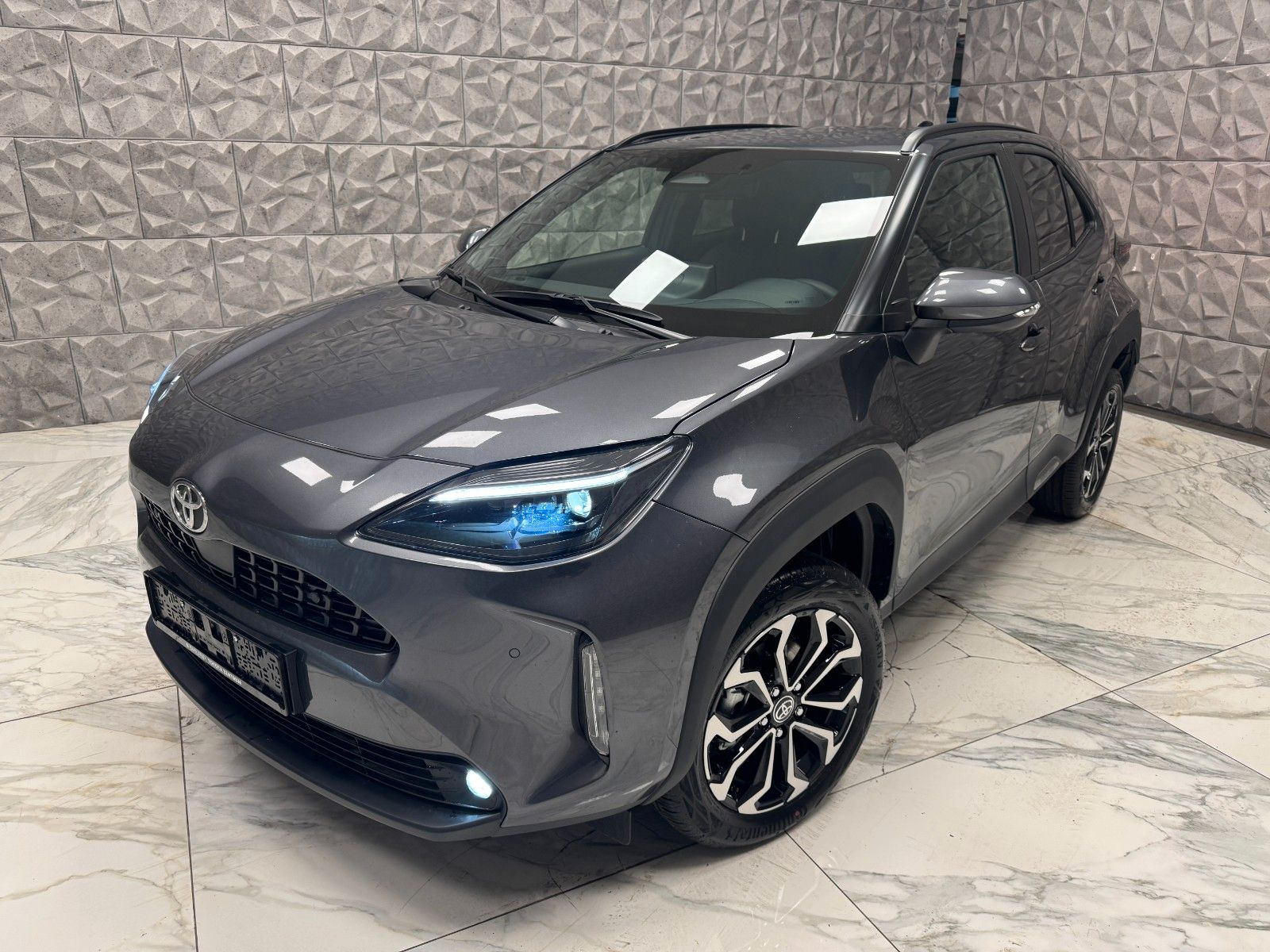 Toyota Yaris Cross 1,5-l-VVT-iE *** NEUWAGEN *** imagem 2