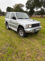Mitsubishi Pajero Classic 2,5 DI 1. Hand A... - Mitsubishi Pajero aus 2004 mit Diesel-Antrieb