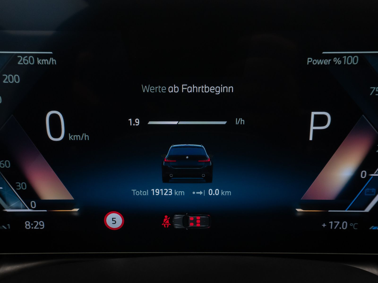 Fahrzeugabbildung BMW 318i Kamera DAB HiFi CockPit+ DrivingAssis Alarm
