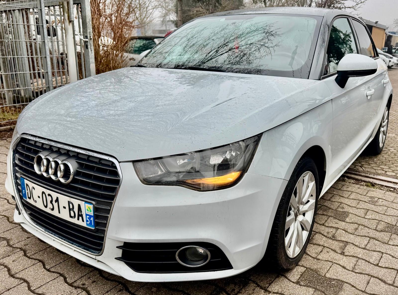 Audi A1 Sportback attraction Navi 4Türig PDC Tempomat