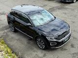 Volkswagen T-Roc 1.5 TSI SPORT NAVI LED KAM ACC - Volkswagen T-Roc in Nürnberg