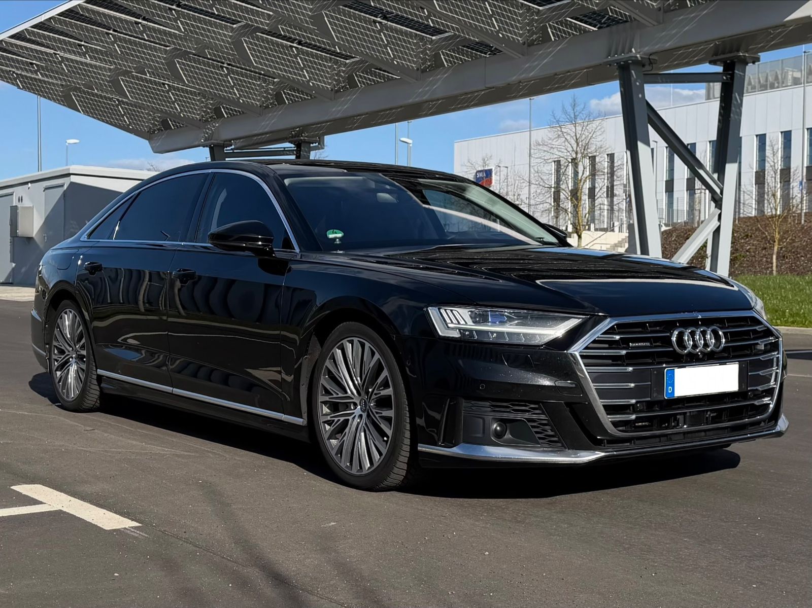 AUDI A8 60 TDI Lang Quattro S-Line Matrix AHK LED TV