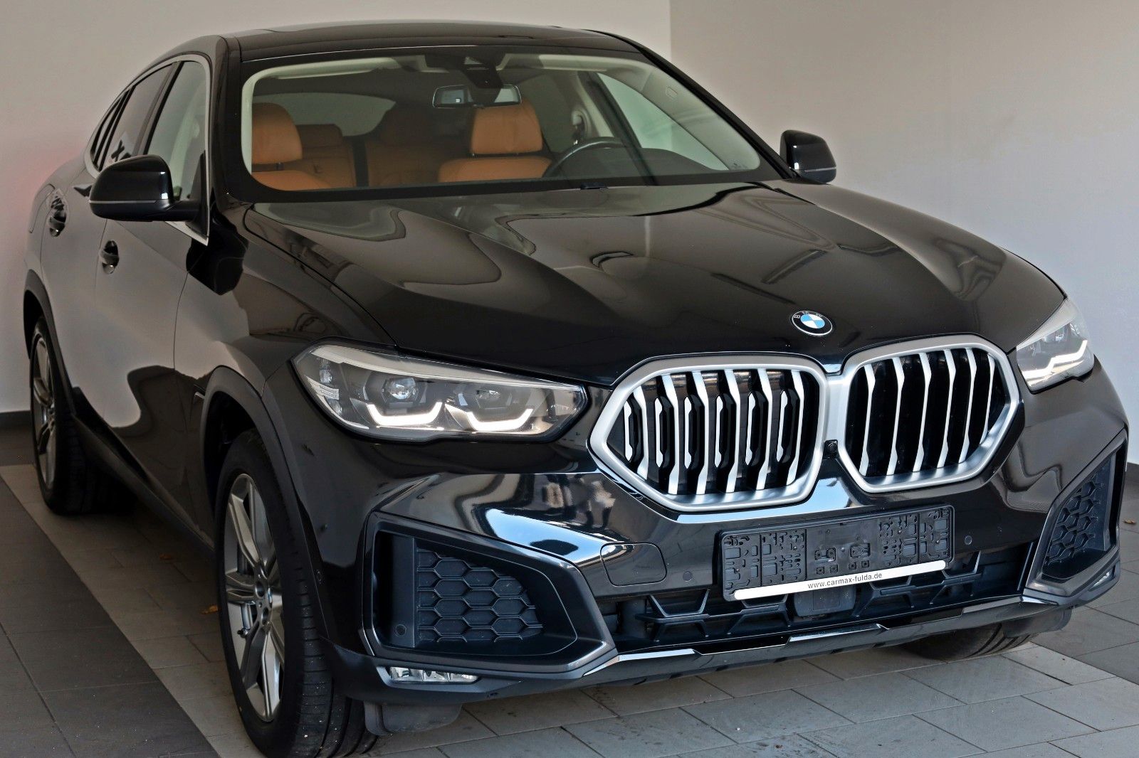 Fahrzeugabbildung BMW X6 30d xDrive Leder,Navi,LED,ACC,PanDach,ParkPak