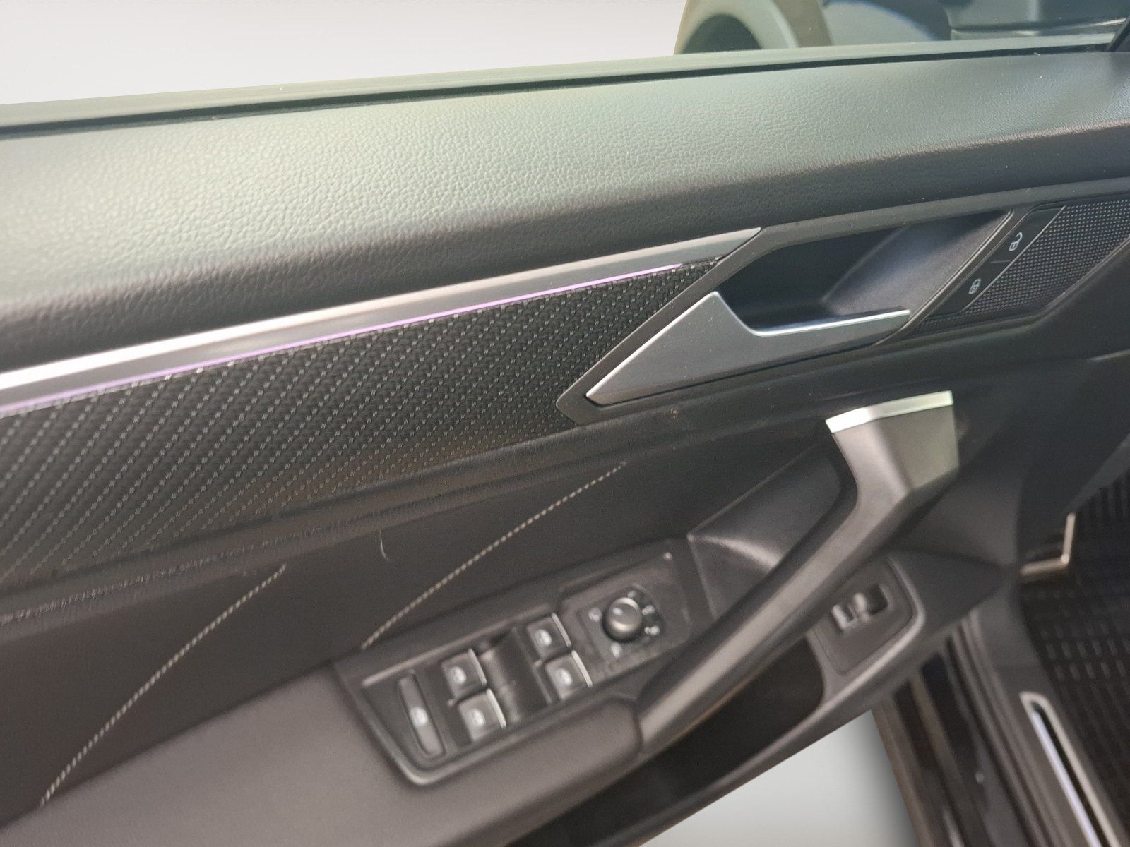 Volkswagen Tiguan Allspace R-Line 4Motion AHK HUD DCC STH foto 13