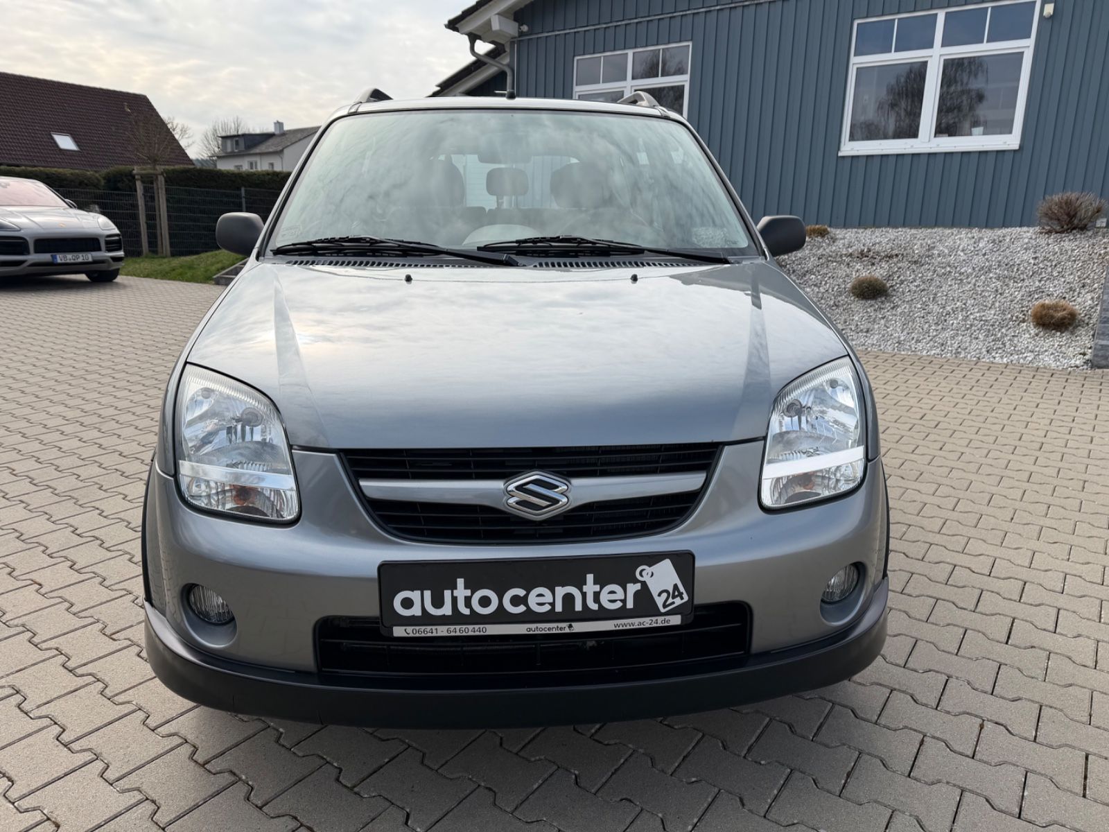Fahrzeugabbildung Suzuki Ignis 1.5i°Allrad°Tüv 3-28°1.Hand°8-fach°