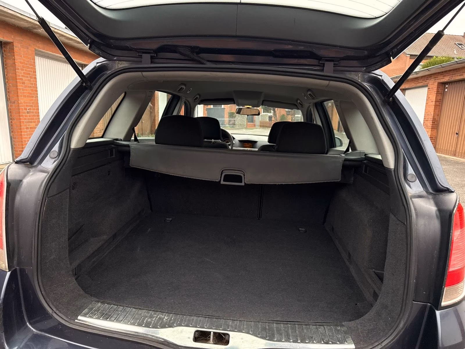 Opel Astra 2006 — photo 7
