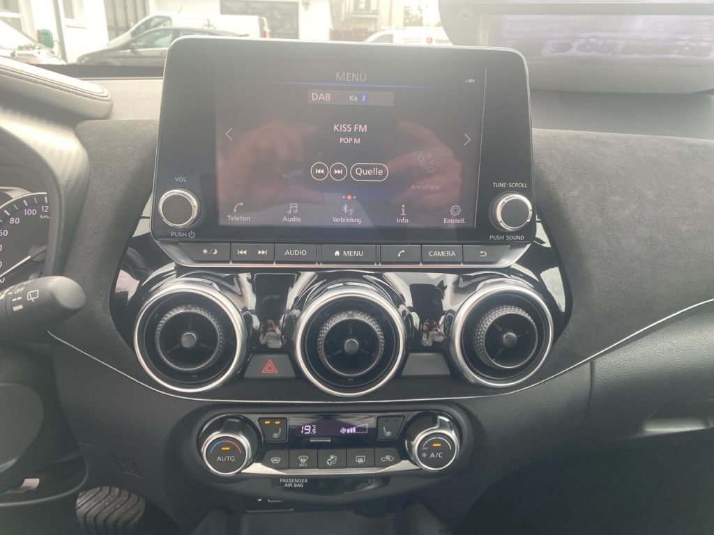 Nissan Juke 1.0 DIG-T DCT N-Design Autom. Kamera ACC – Bild 16