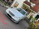 Mercedes-Benz E 280 W211 HU/AU 04/28 Top Zustand - Mercedes-Benz 280 Gebrauchtwagen in Berlin