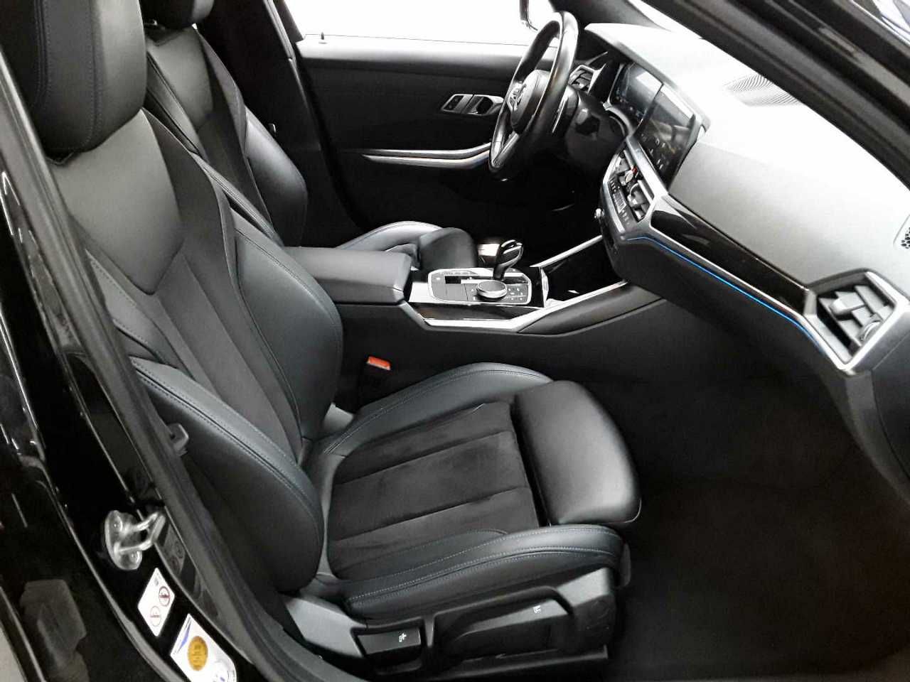 BMW 320e Touring Aut. M Sport Navi Pano SHZ  foto 11