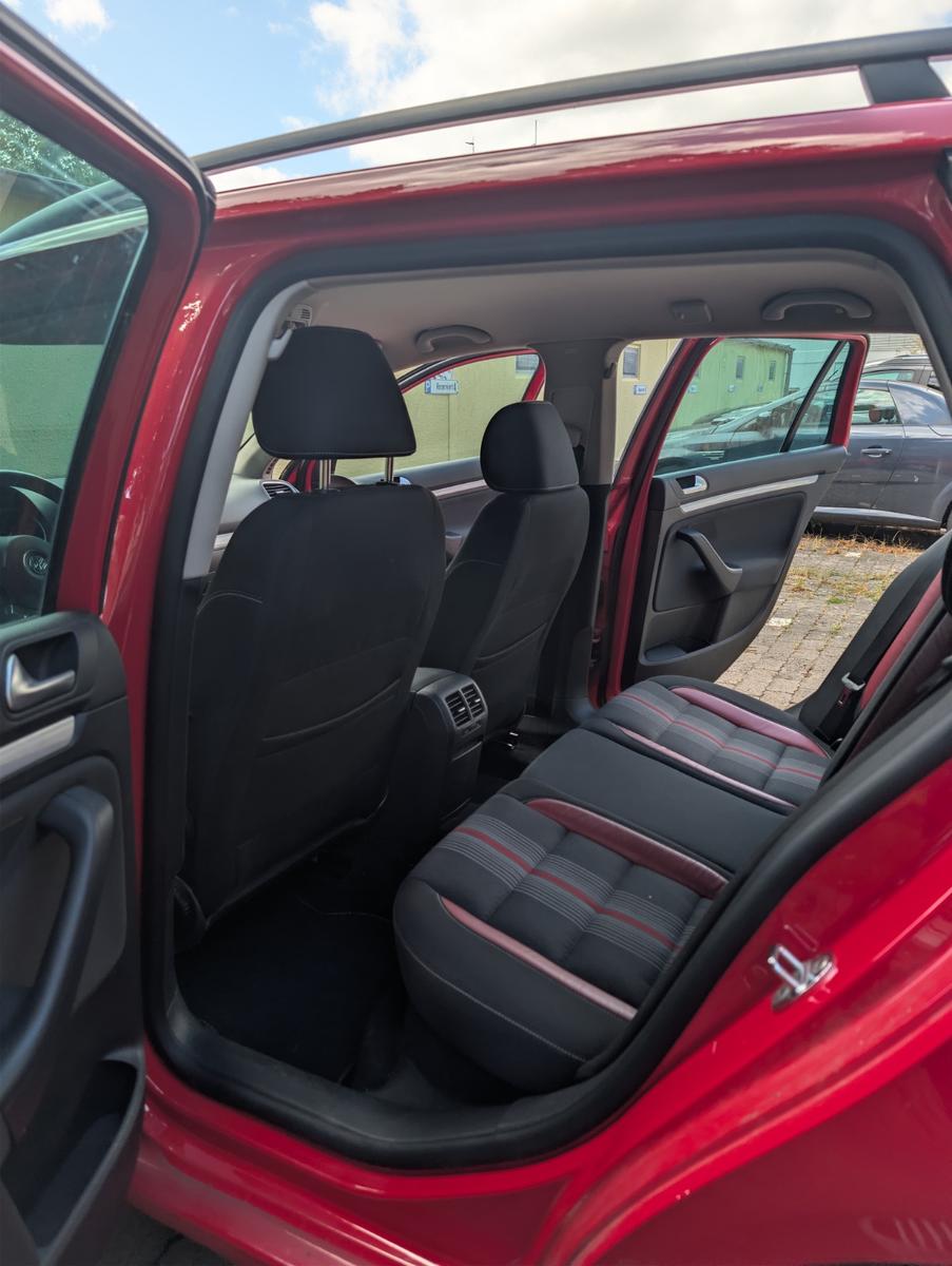 Volkswagen Golf 2012 — photo 10