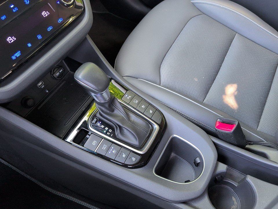 Fahrzeugabbildung Hyundai IONIQ FL HEV PREMIUM GARANTIE NAVI+CARPLAY+4xSHZ