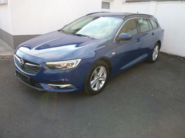 Opel Insignia - 1