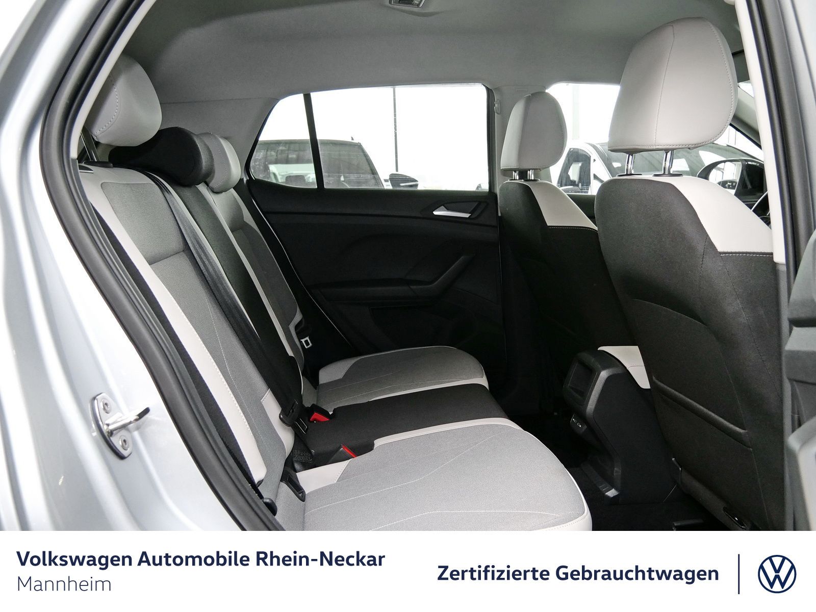 Volkswagen T-Cross - Bild 13