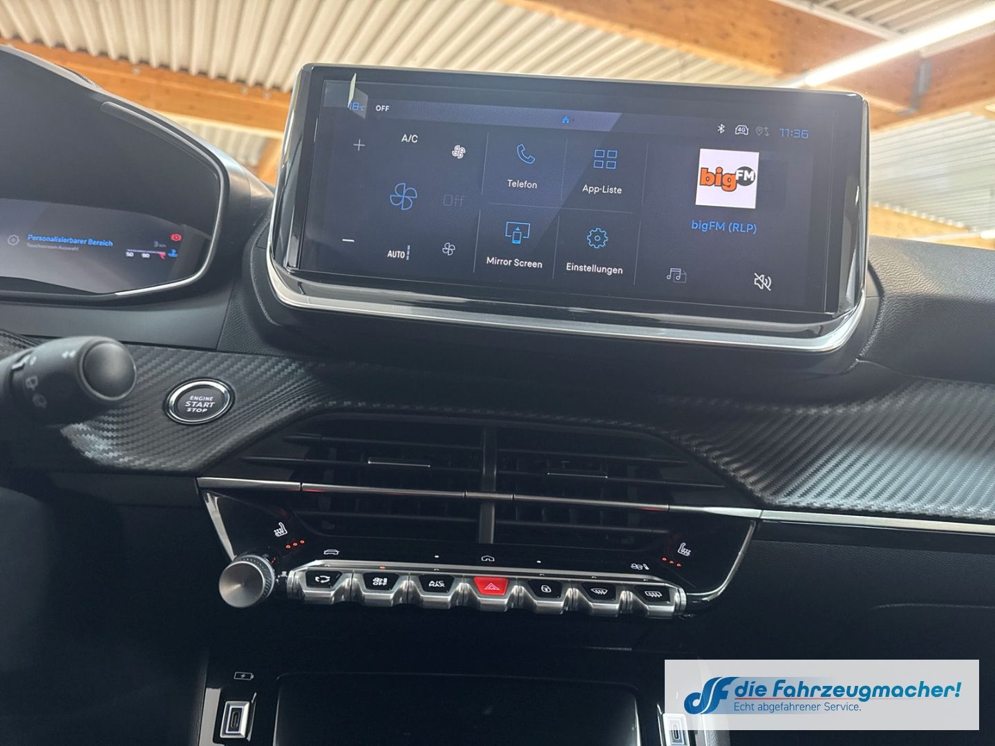 Fahrzeugabbildung Peugeot 208 Allure Digitales Cockpit LED Apple CarPlay A
