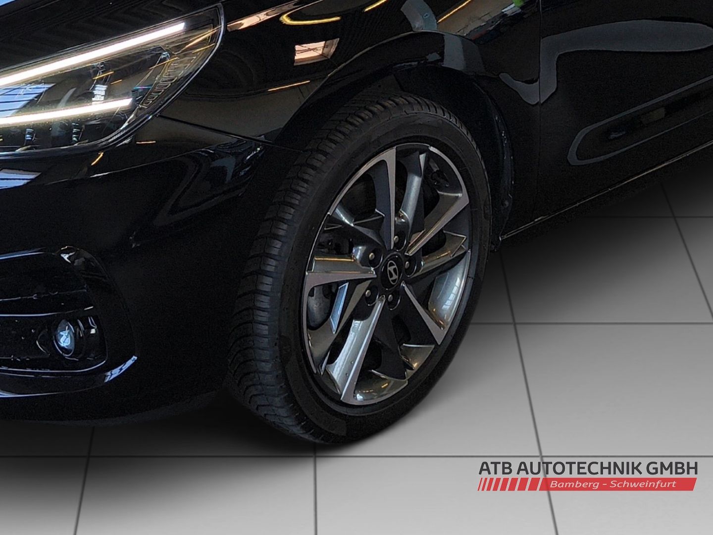 Fahrzeugabbildung Hyundai i30 Kombi Advantage 1.5 T-GDi 48V DCT