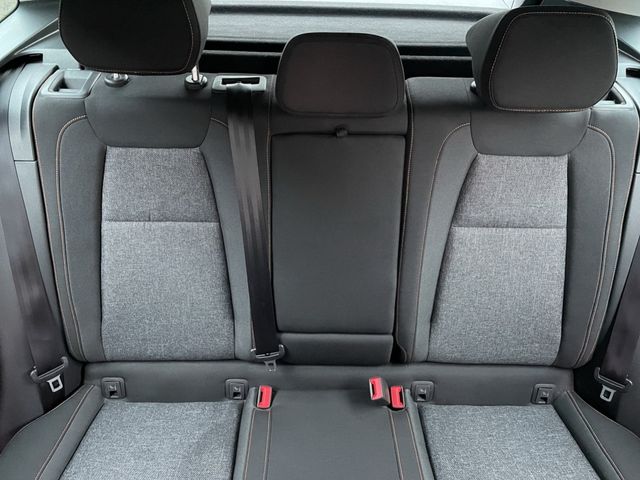 Skoda Karoq 1.0 TSI Clever *4XSHZ*DAB*LED*SHZ*PDC*TEL*
