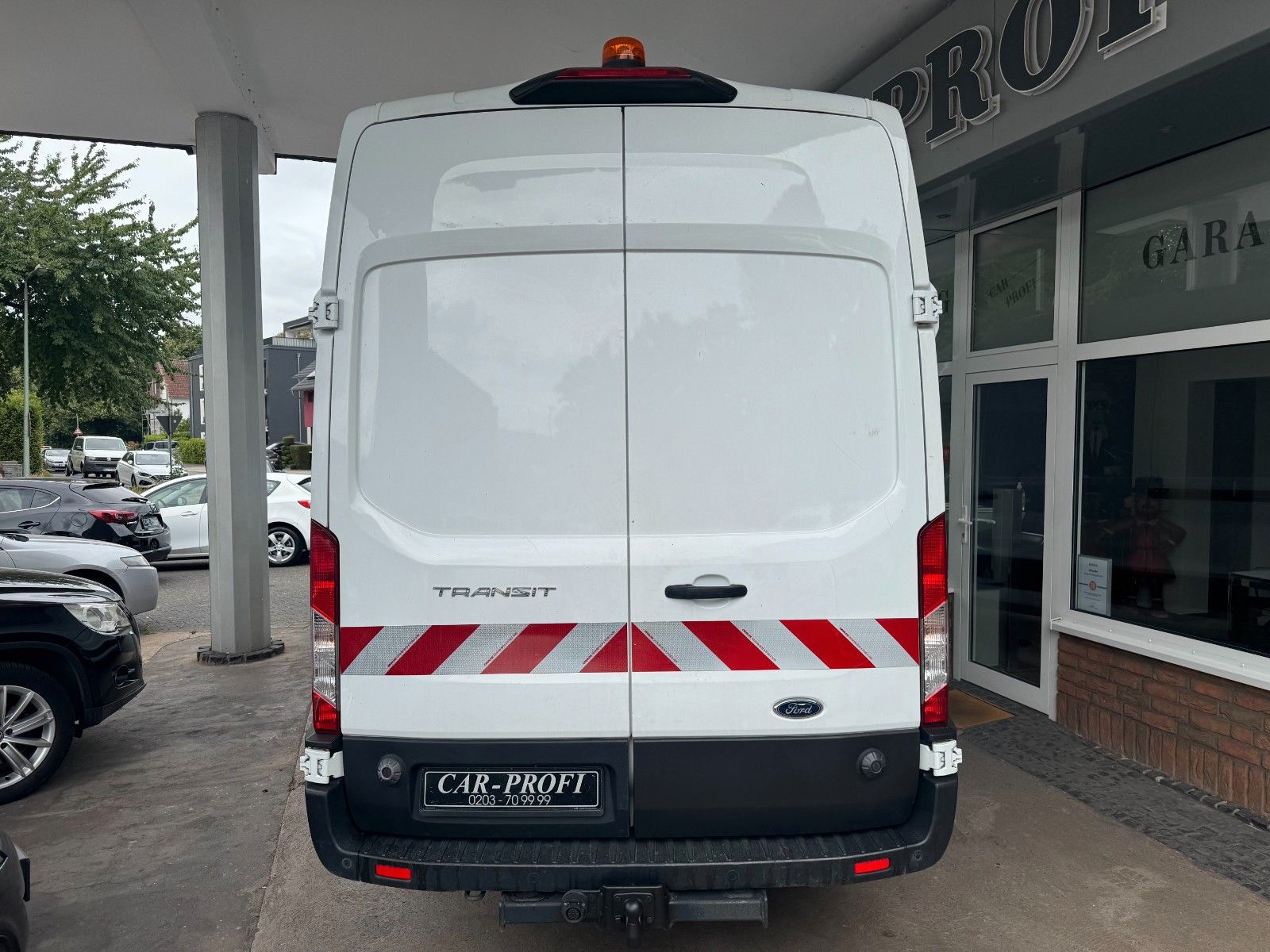 Fahrzeugabbildung Ford Transit Kasten 350 L4 H3 Navi/Klima/AHK/PDC/1.Hd