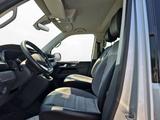 Volkswagen Multivan Generation Six FWD - Volkswagen T7: Van
