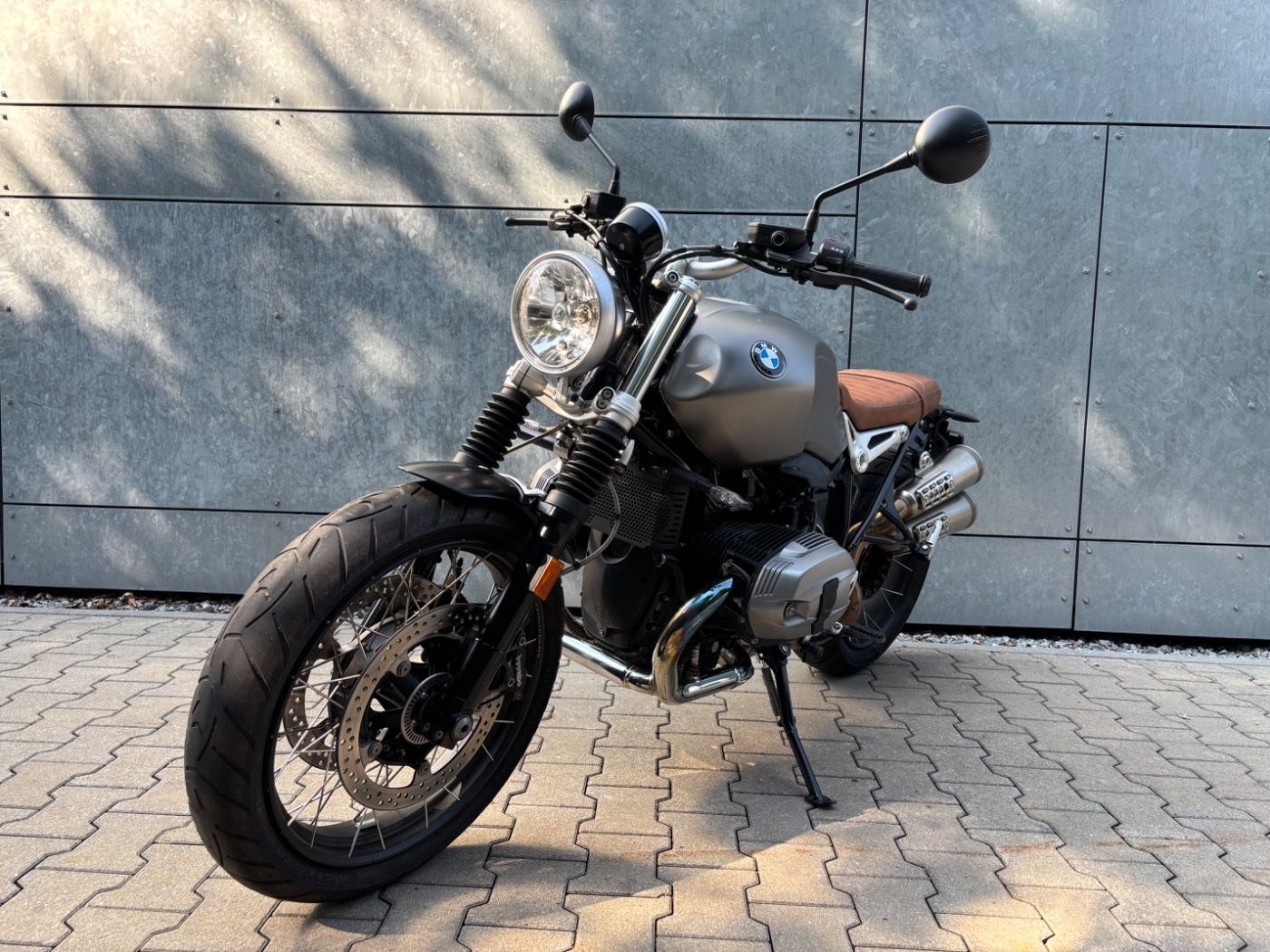 Fahrzeugabbildung BMW R nine T Scrambler
