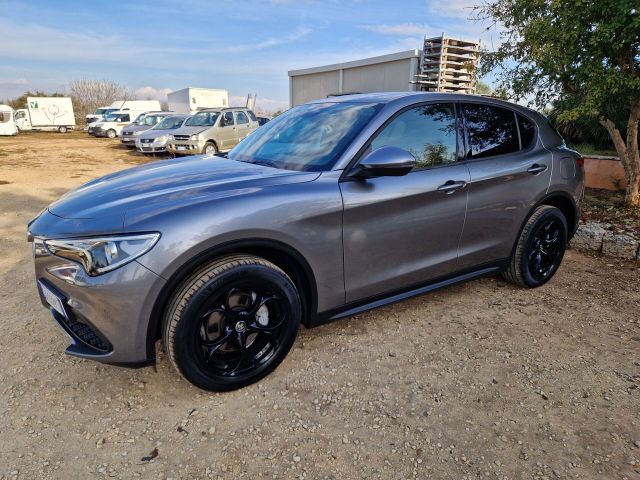 Alfa Romeo Stelvio 2.2 190 CV AT8 Q4 Business