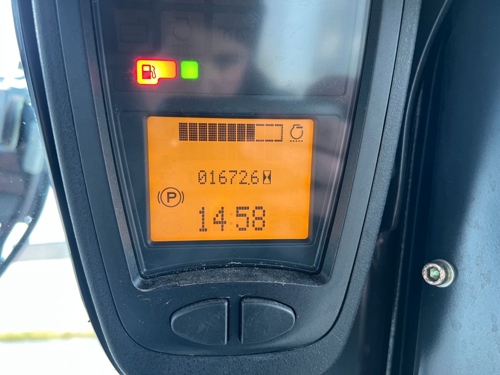 Fahrzeugabbildung Linde H14D-01 / Triplex: 4.60m! / SS / nur 1.672h!