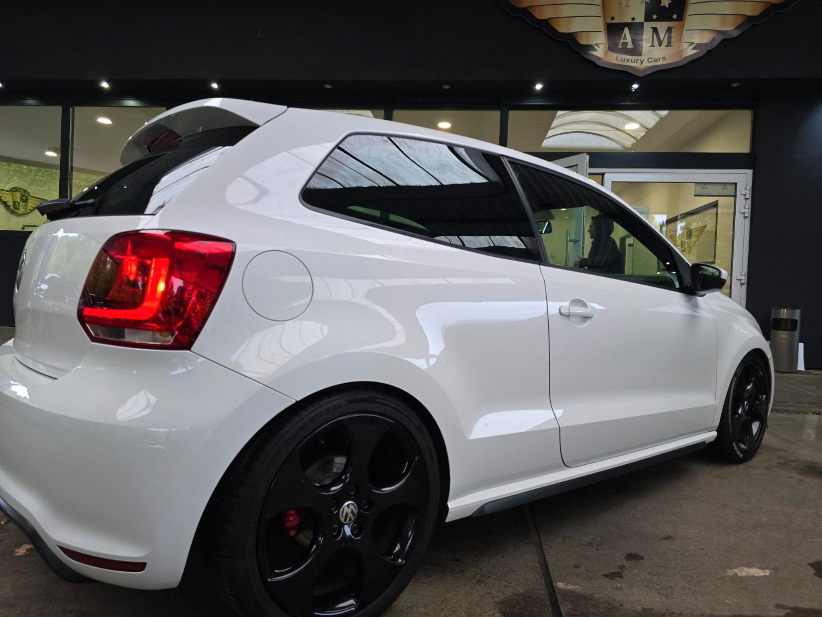 VOLKSWAGEN POLO V - GTI -  DSG - 179 CV- BI-XENON