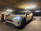 Toyota RAV 4 2.5Plug-In Hybrid Team Deutschland/Taxi fo - mit Hybrid-Antrieb: Gelb, Geländewagen