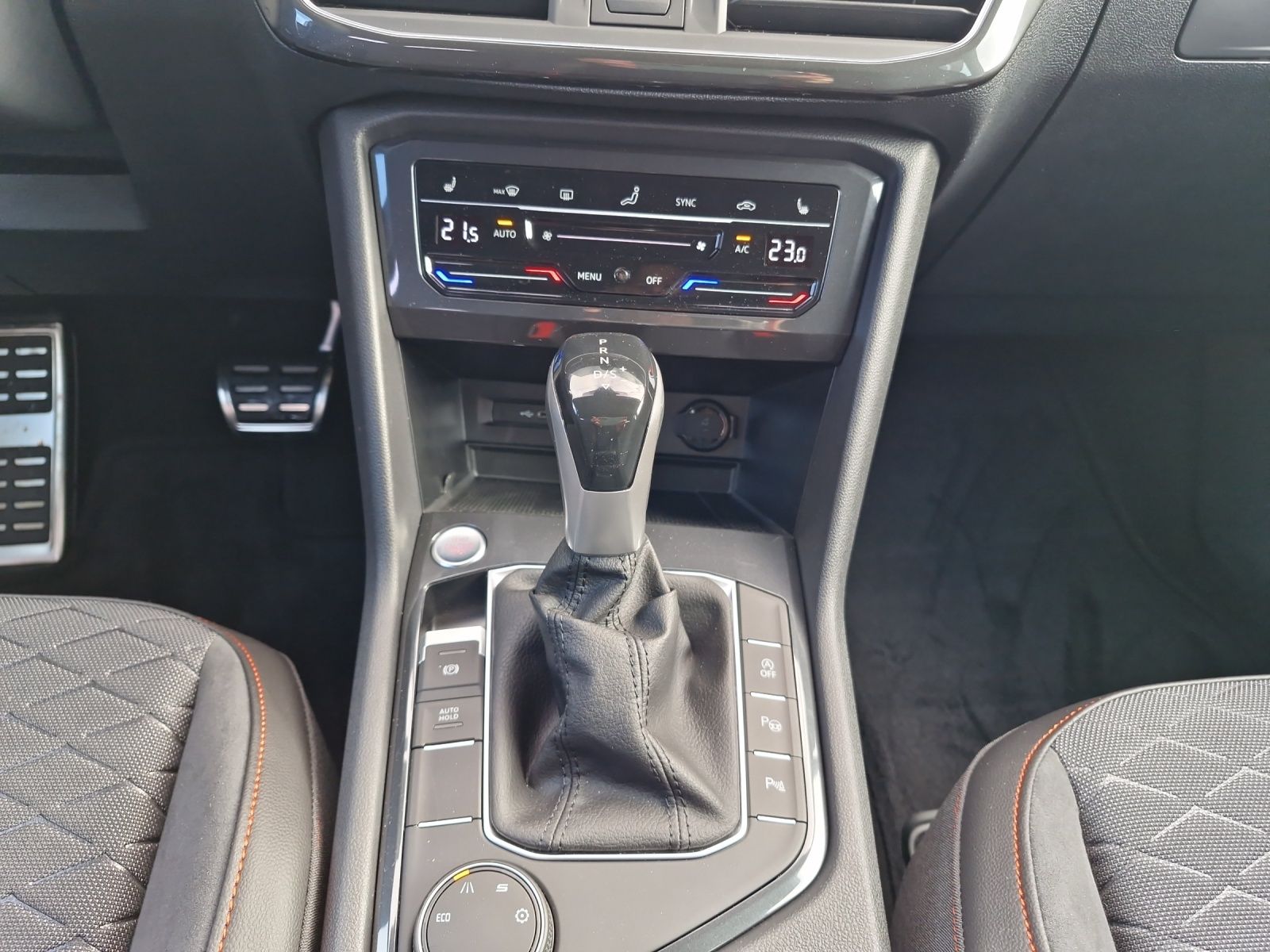 Fahrzeugabbildung SEAT Tarraco FR 1.5 TSI DSG ACC LED KAMERA