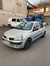 Renault Clio 2 1.2 16v tüv - gebrauchte Renault Clio aus dem Jahr 2002