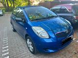 Toyota Yaris 1,0-l-VVT-i - - gebrauchte Toyota Yaris aus dem Jahr 2007