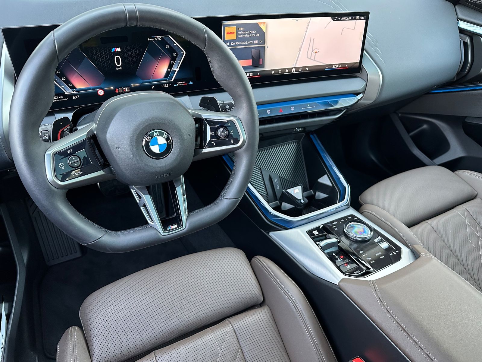 Fahrzeugabbildung BMW X3 40d xDrive M-Sport NAV+LED+PANO+AHK+STHZG