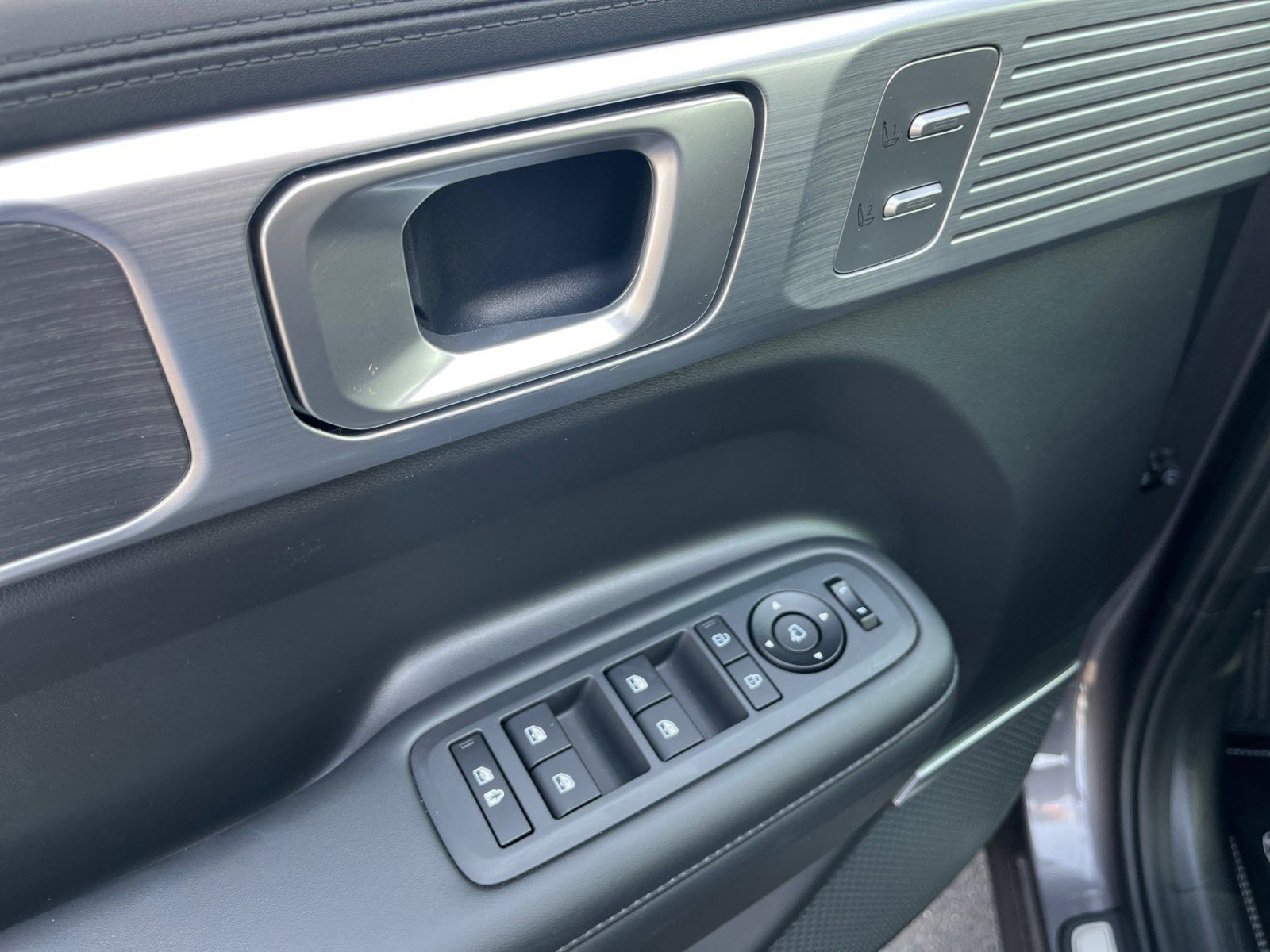 Hyundai Santa Fe – Bild 13