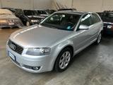 Audi A3 2.0 16V - Audi A3 aus 2003: 2.0