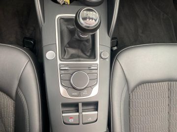 Bild 15 Audi A3 Cabriolet ambiente*KOPF-HZ*SHZ*XENON*KLIMAAUT