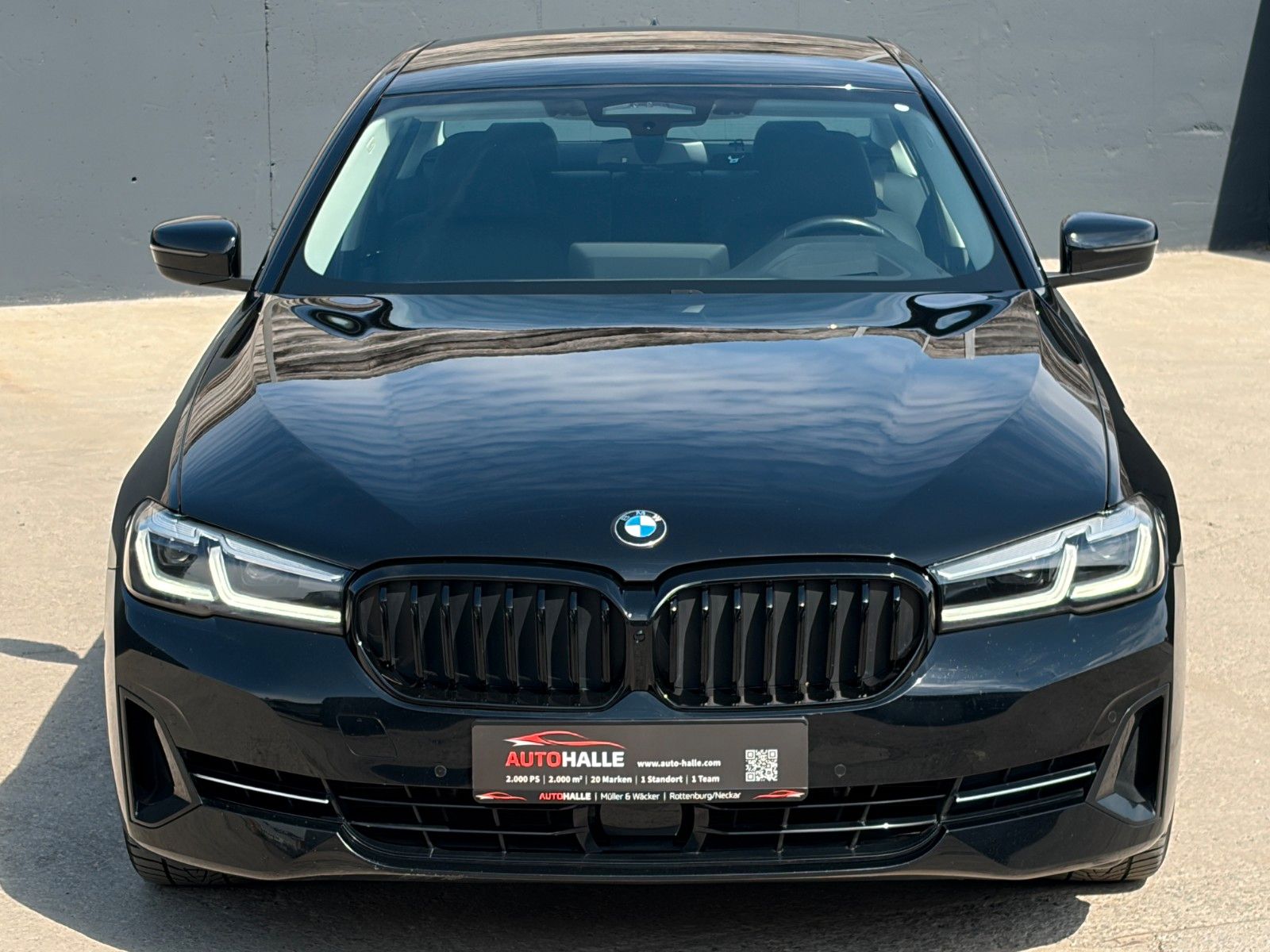 Fahrzeugabbildung BMW 540i Aut. Leder HuD Adap. LED CAM ACC H&K AHK