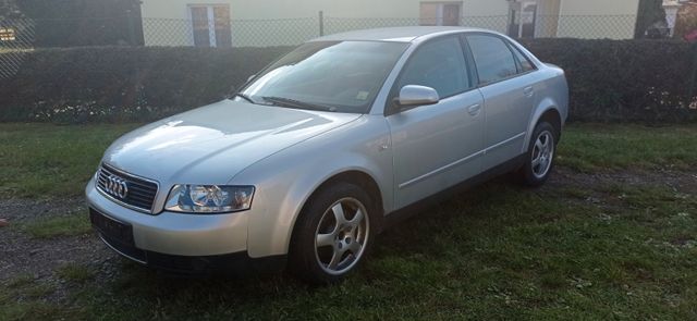 Audi A4 b6 1.6l 2001