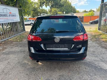 Volkswagen Golf - 7