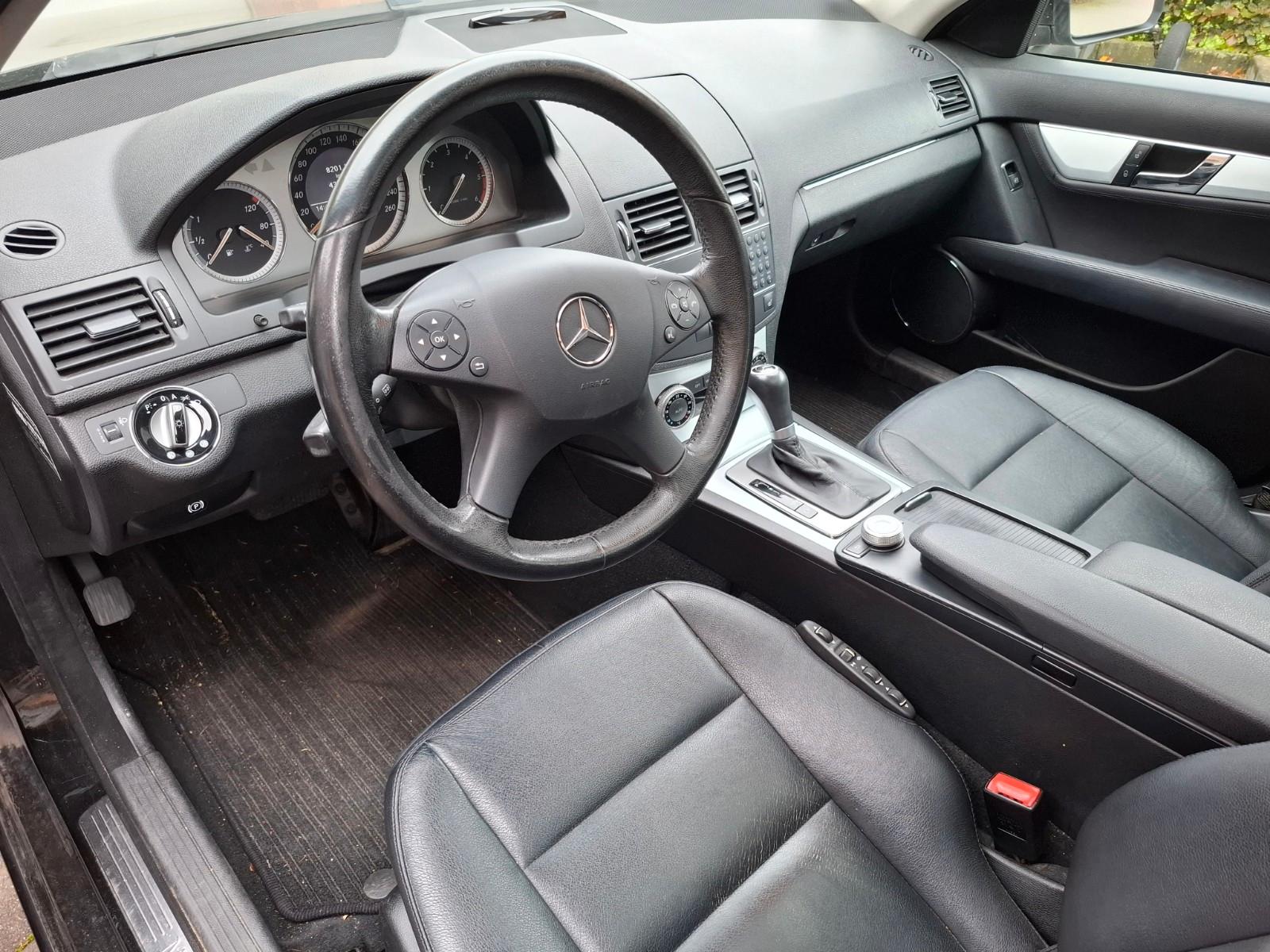 Mercedes-Benz C220 2008 — photo 7