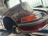 Porsche 911 T 2.4 Coupe deutsche Auslieferung burgundrot - Porsche aus 1972: 911