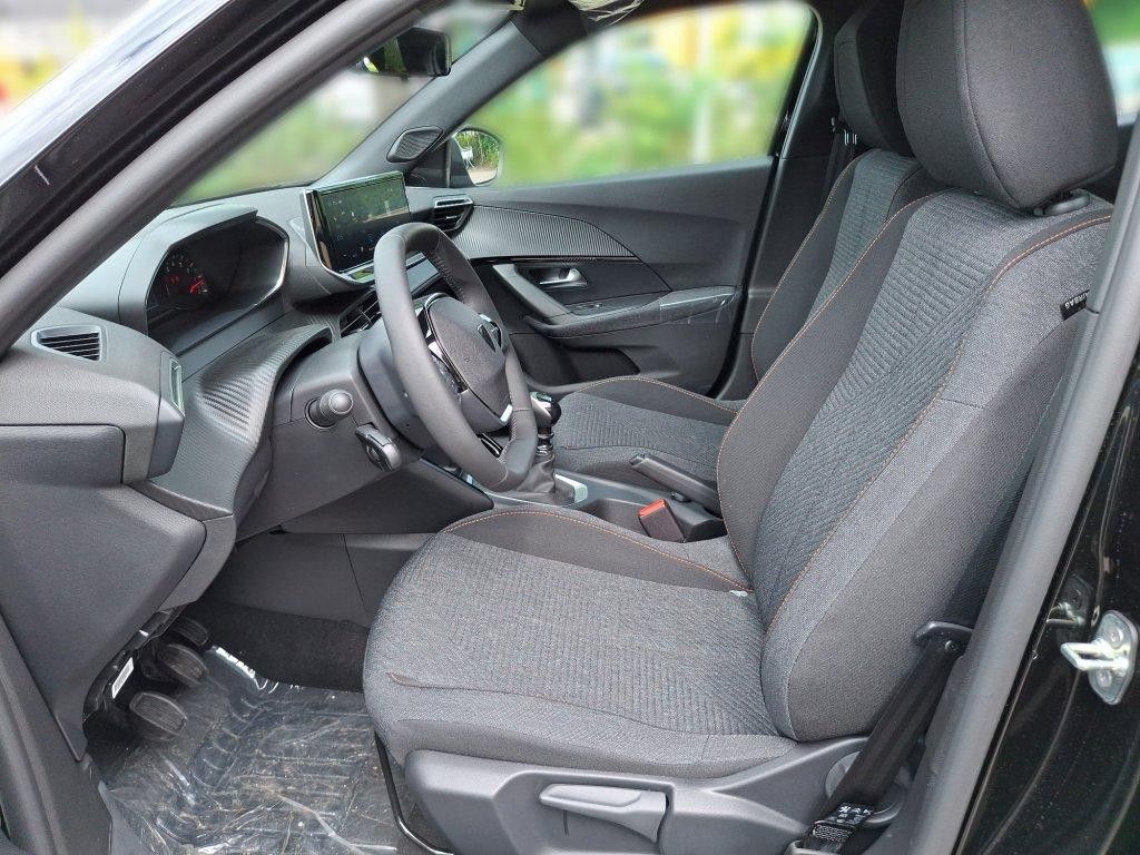 Peugeot 2008 Benzin 100 Style SOFORT imagem 2