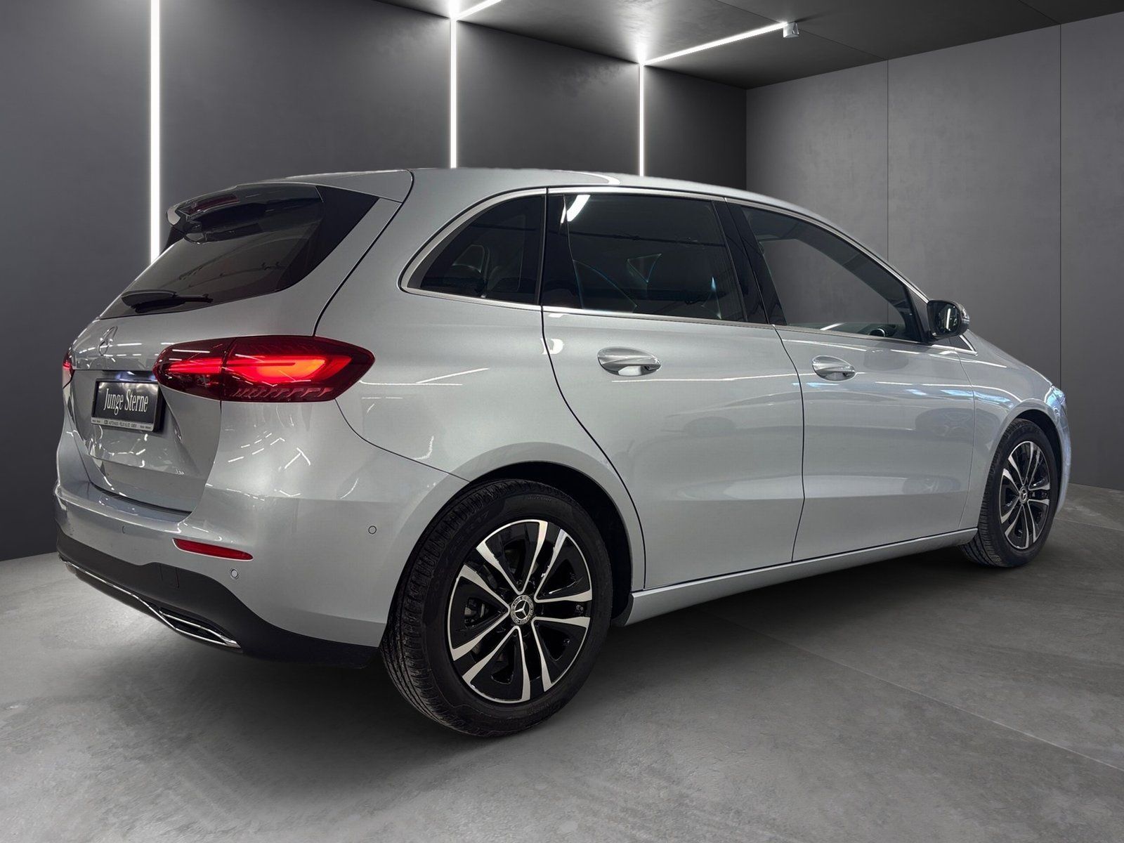 Fahrzeugabbildung Mercedes-Benz B 200 Progressive Line*R-Kamera*LED*CarPlay*PDC*