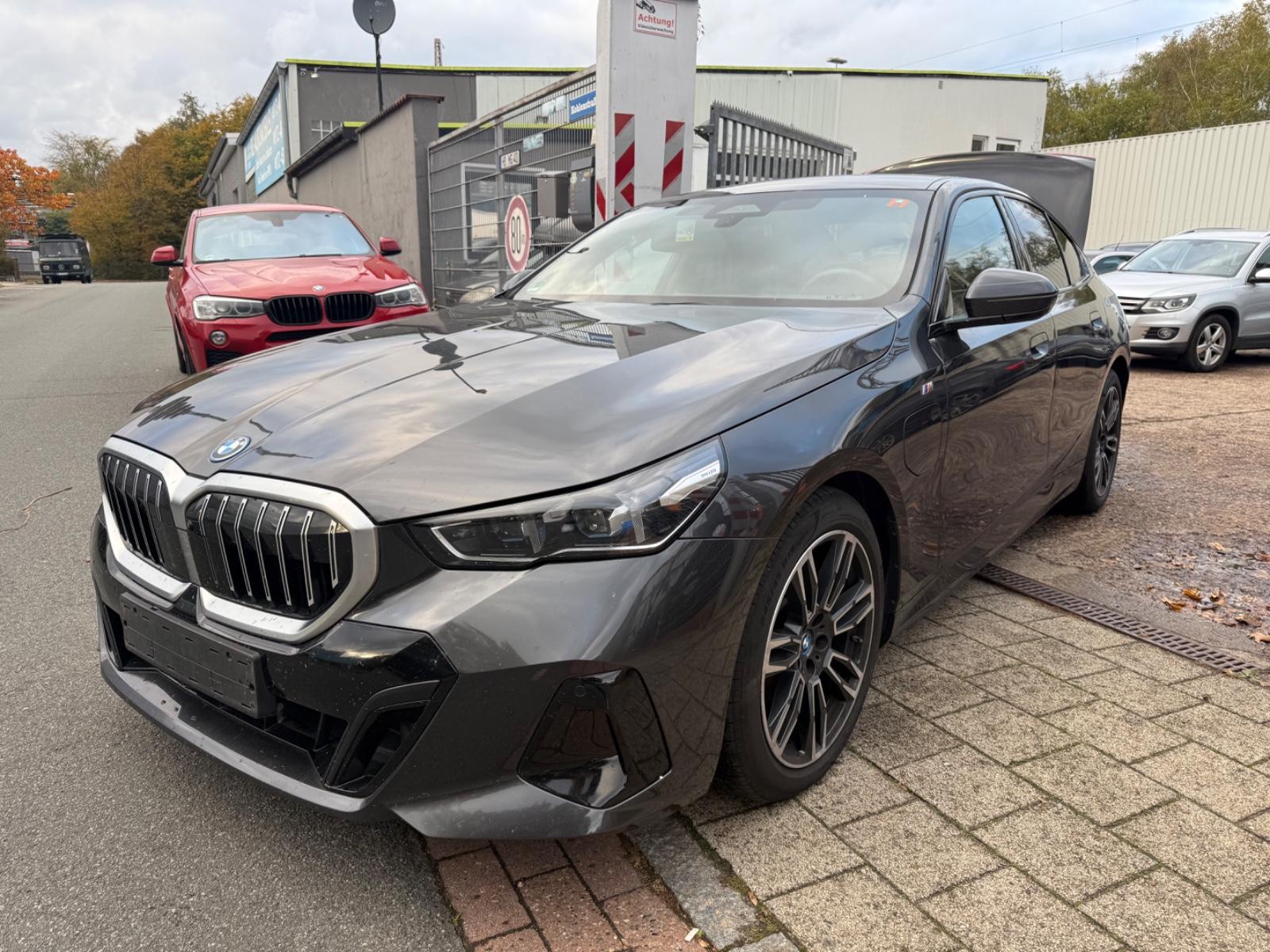 BMW 530