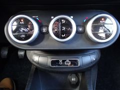 Fahrzeugabbildung Fiat 500X Lounge NAVI SPUR KEYLESS ENTRY/ GO