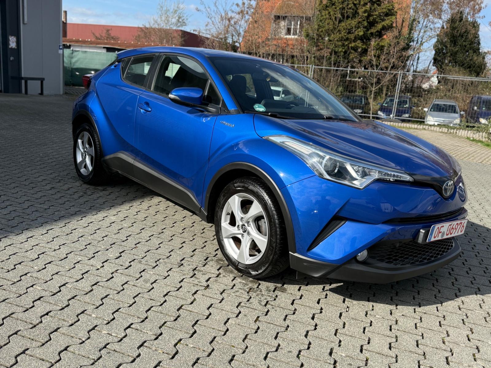 Toyota C-HR Hybrid Flow