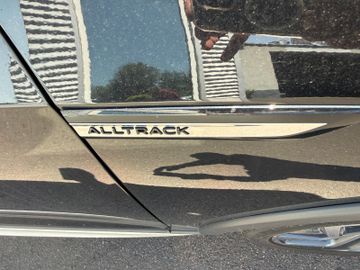 Volkswagen Golf VIII Variant Alltrack 4Motion+AHK+LED+Navi+