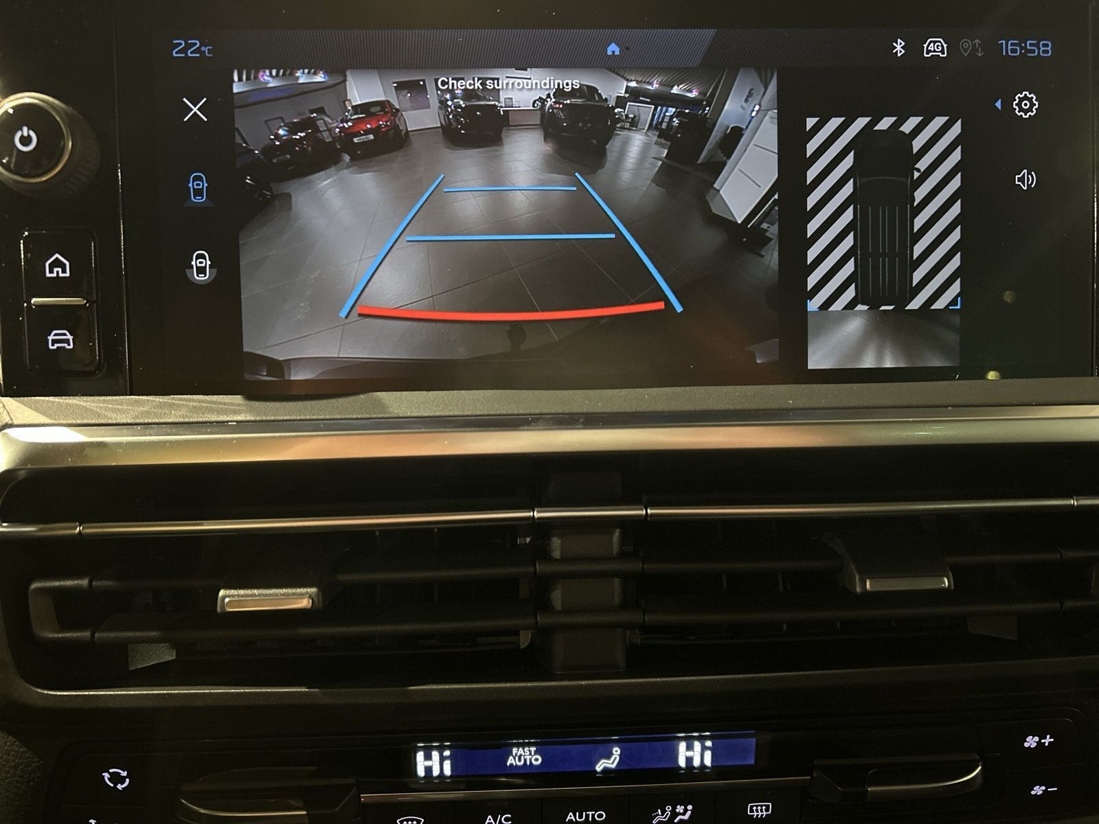 Peugeot Traveller - Bild 12