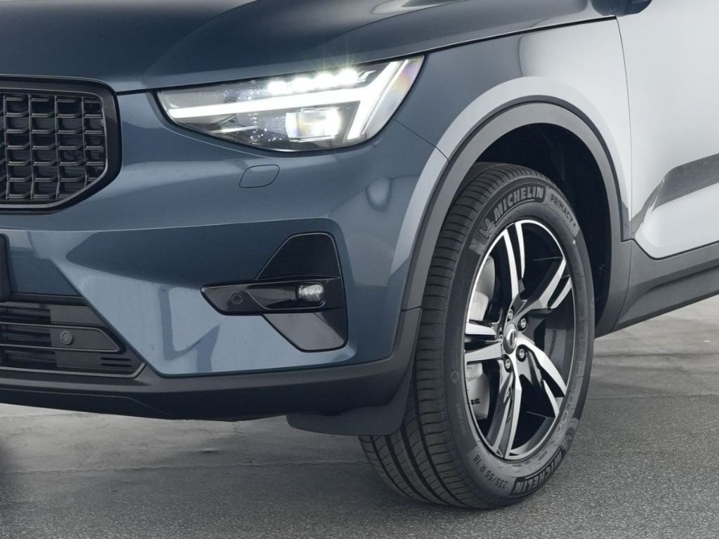 Volvo XC40 B3 Plus Dark PIXEL-LED PANO Panorama Navi S imagem 3