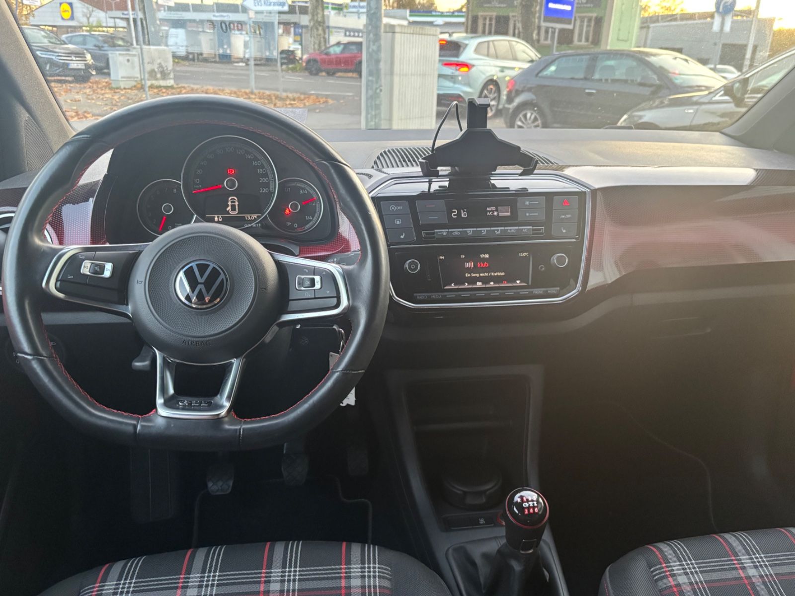 Fahrzeugabbildung Volkswagen up! GTI KAM SHZ
