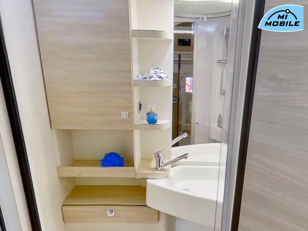 Fahrzeugabbildung Eura Mobil Activa ONE 570 HS *SCHAUSONNTAG 11-16 Uhr*