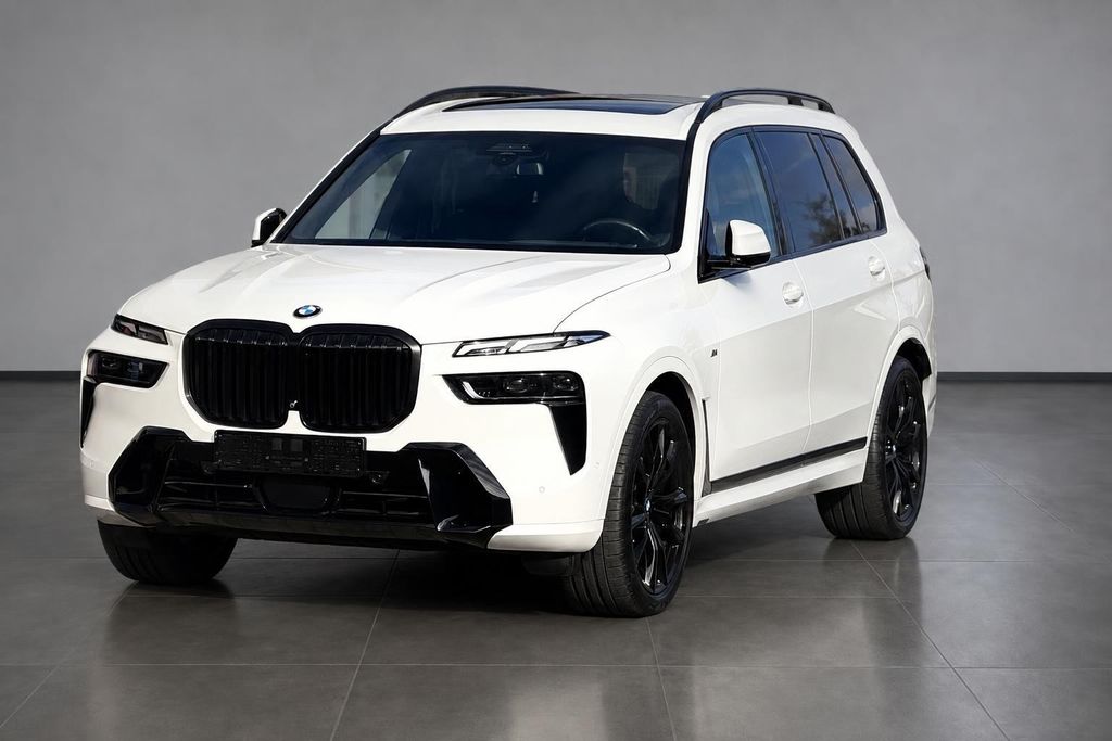 Image of BMW X7